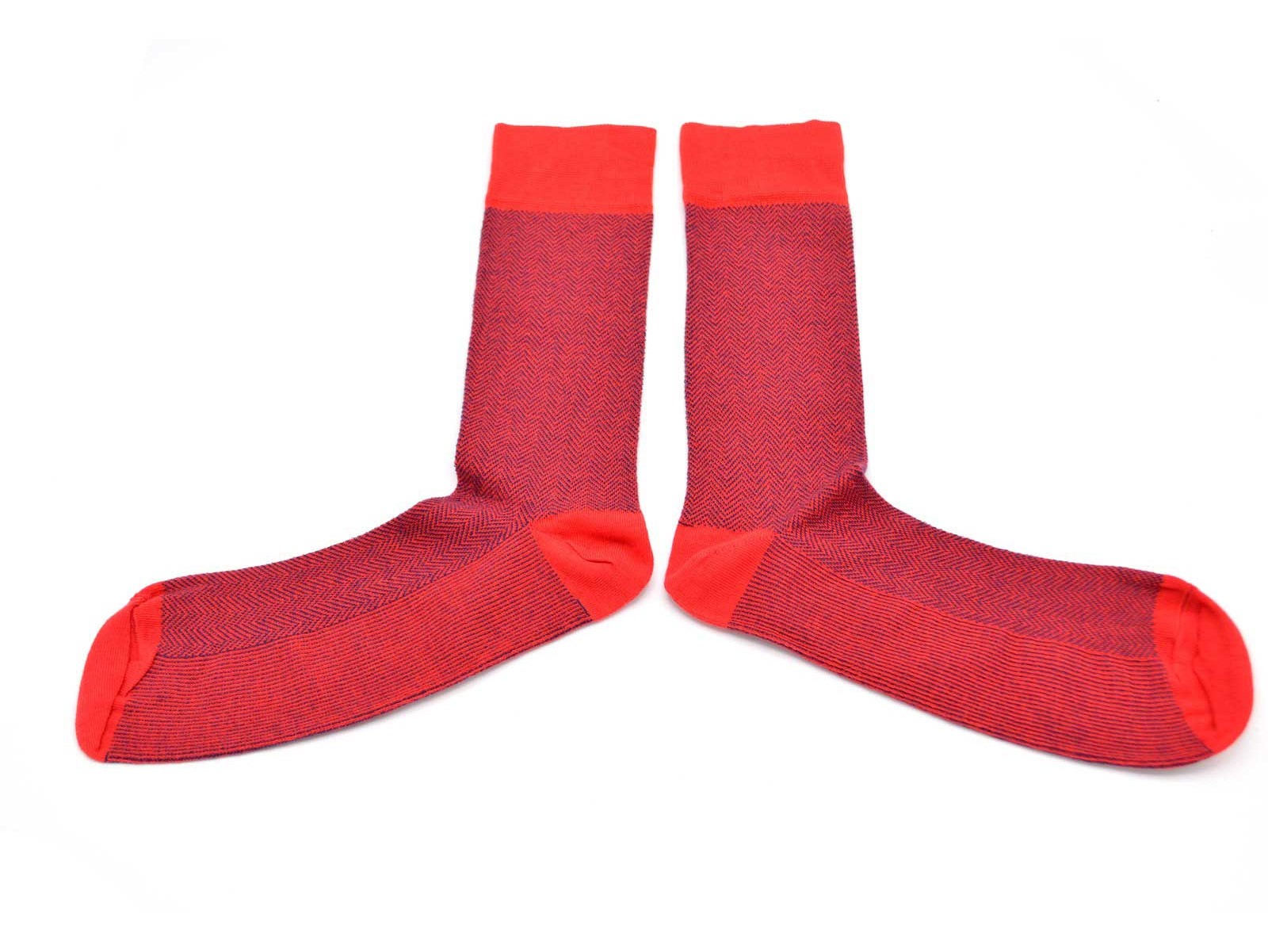 chaussettes-fantaisie-hommes-femmes-en-coton-rouges-à-motifs-chevrons-bleu-marine-remaillées-à-la-main